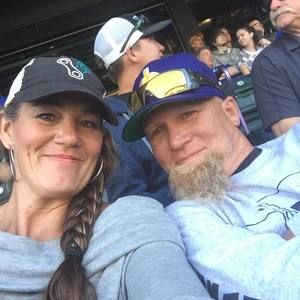 Meet your Posher, Larry